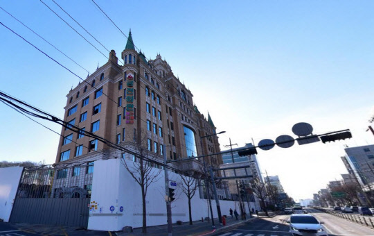 '엘리프 미아역'이 들어설 옛 궁전회관 모습. 현재는 철거된 상태. 출처 네이버지도 로드뷰